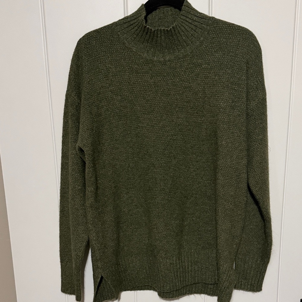 LOFT Olive Green Sweater